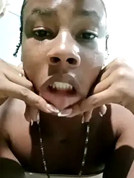 Yvonne yeleaneee online show from April 2, 2026, 12:08 am