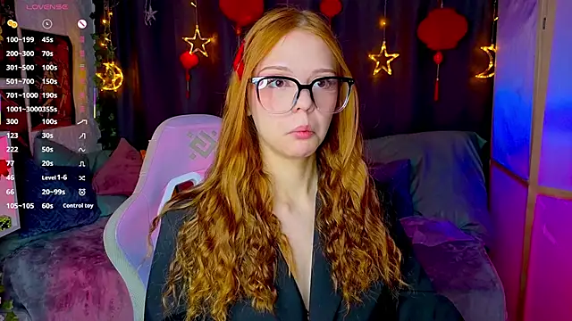 WeiSusi online show from April 13, 2026, 4:01 pm