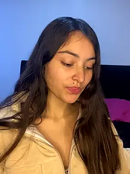 Snapshot of hotwife26 chatting on October 30, 2025, 1:56 pm hotwife26 online show from October 30, 2025, 1:56 pm