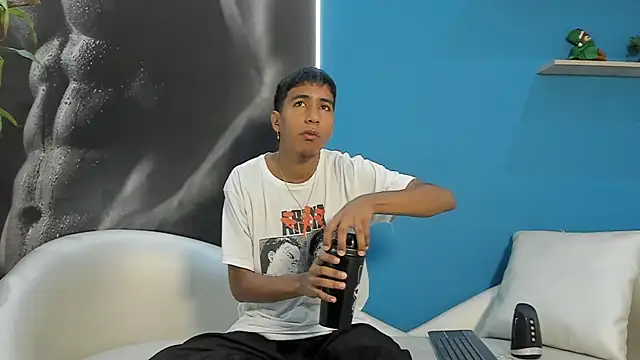 ender h0t online show from January 8, 2026, 2:41 pm