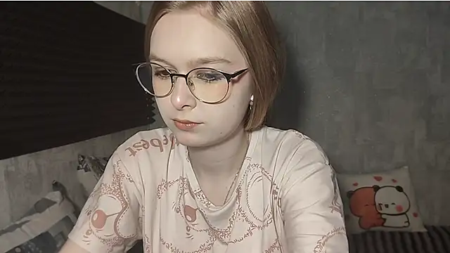 LiaVibes online show from March 5, 2026, 7:37 am