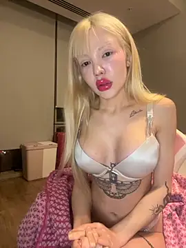 Snapshot of Sindyyy228 chatting on October 25, 2025, 11:32 pm Sindyyy228 online show from October 25, 2025, 11:32 pm