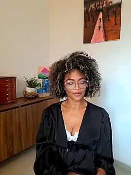 BiiancaEstradaa online show from July 25, 2026, 10:07 pm
