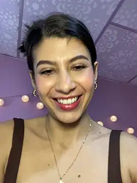 Lenapink19 online show from February 25, 2026, 10:52 pm