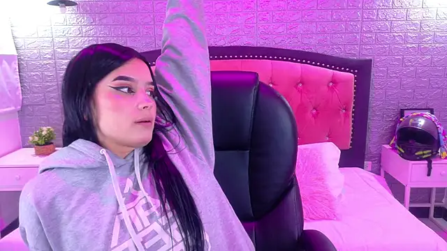 Natalie loffreda online show from January 13, 2026, 3:45 am