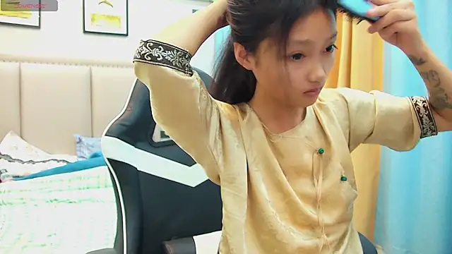 Safer-001 online show from October 3, 2025, 4:31 am