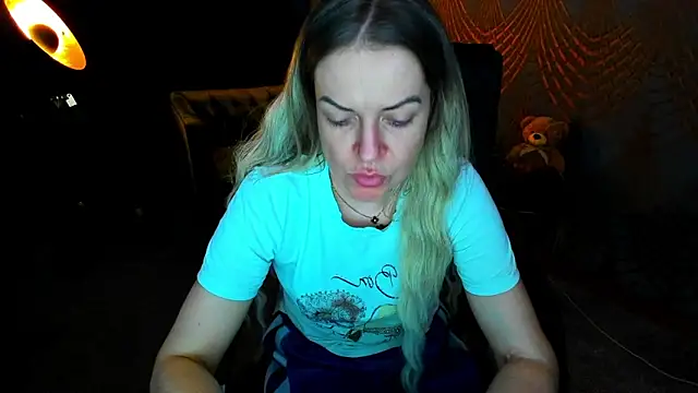 Anna Snows online show from May 30, 2026, 4:42 am