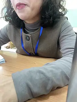 Snapshot of -NhaKy22 chatting on February 3, 2026, 6:40 am -NhaKy22 online show from February 3, 2026, 6:40 am