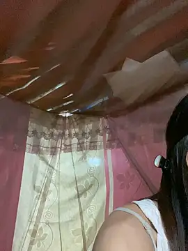 PhanHaa online show from September 23, 2025, 11:41 pm