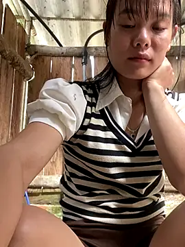 PhanHaa online show from December 23, 2025, 1:25 am