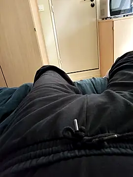 Tresgrossexe27 online show from October 4, 2025, 10:46 am