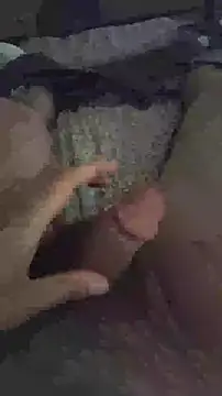 Tresgrossexe27 online show from November 18, 2025, 2:21 pm