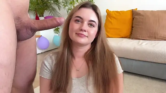 Snapshot of maria_and_alex chatting on May 25, 2026, 12:44 pm maria and alex online show from May 25, 2026, 12:44 pm