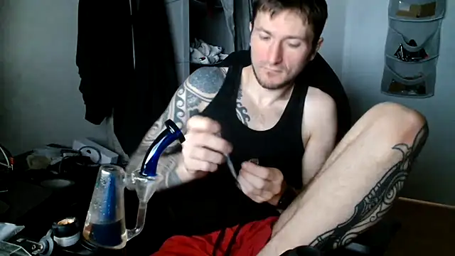 th1  online show from April 1, 2026, 10:16 am