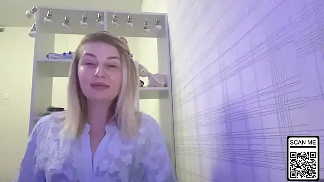 Blondie xoxoxo online show from January 7, 2026, 5:15 pm