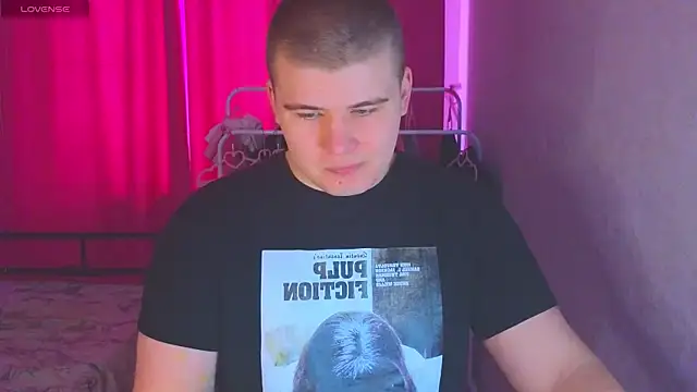 Snapshot of kittenmurr chatting on March 5, 2026, 5:36 am kittenmurr online show from March 5, 2026, 5:36 am