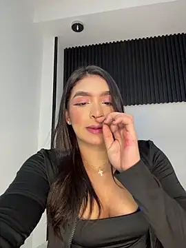 jenn fit online show from March 5, 2026, 5:14 am