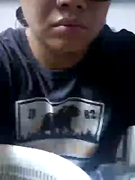 Snapshot of ANonngDan79 chatting on October 4, 2025, 11:19 am ANonngDan79 online show from October 4, 2025, 11:19 am