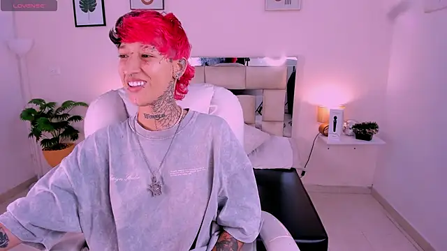 Luci Rose online show from September 11, 2025, 3:34 pm