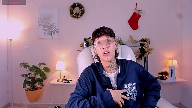 Luci Rose online show from November 20, 2025, 3:18 am