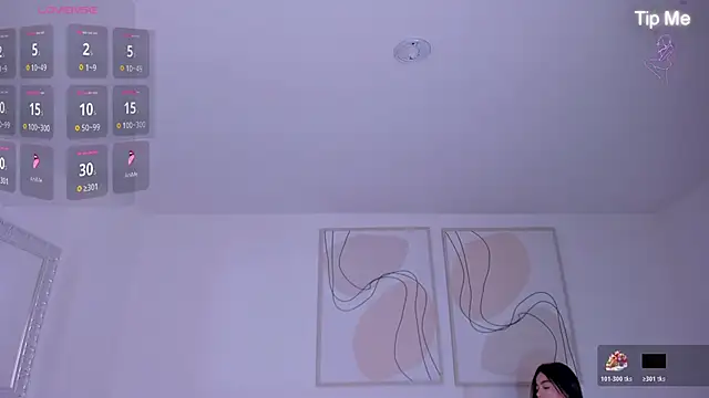 NataliaGaret online show from October 26, 2025, 11:31 pm