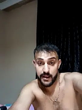 Muratcan33 online show from November 7, 2025, 11:38 pm