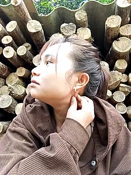 EllyBaby20 online show from March 27, 2026, 8:37 am