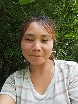 EllyBaby20 online show from July 22, 2026, 5:32 am