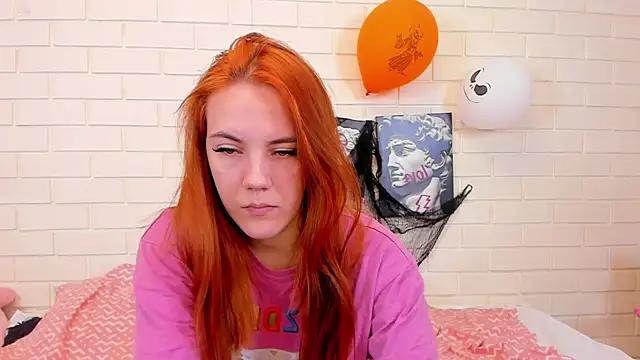 Snapshot of Gingerr_pie chatting on November 5, 2025, 7:03 pm Gingerr pie online show from November 5, 2025, 7:03 pm