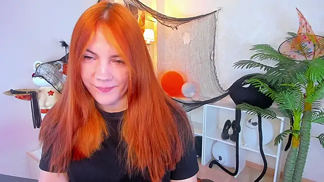 Snapshot of Gingerr_pie chatting on November 12, 2025, 6:41 pm Gingerr pie online show from November 12, 2025, 6:41 pm