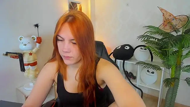 Snapshot of Gingerr_pie chatting on November 17, 2025, 6:35 pm Gingerr pie online show from November 17, 2025, 6:35 pm