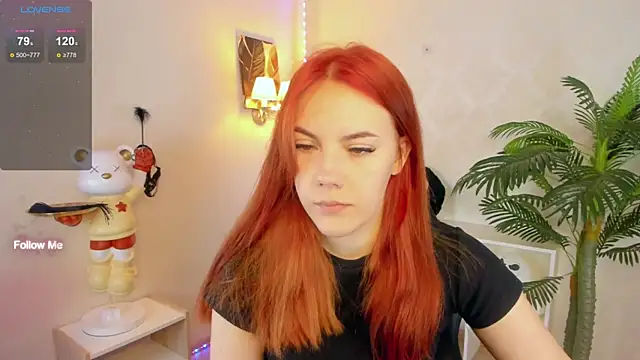 Snapshot of Gingerr_pie chatting on December 4, 2025, 4:33 am Gingerr pie online show from December 4, 2025, 4:33 am