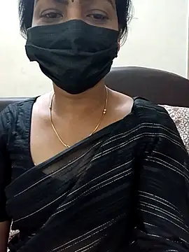 Snapshot of Rithya27 chatting on February 15, 2026, 6:15 pm Rithya27 online show from February 15, 2026, 6:15 pm