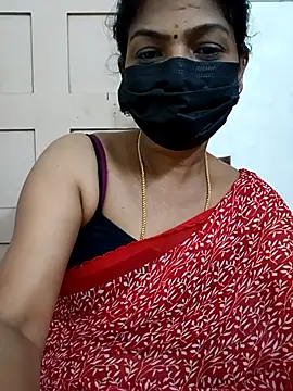Snapshot of Rithya27 chatting on March 6, 2026, 6:37 pm Rithya27 online show from March 6, 2026, 6:37 pm