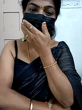 Snapshot of Rithya27 chatting on March 13, 2026, 6:25 pm Rithya27 online show from March 13, 2026, 6:25 pm