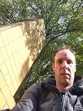 Mcnlrdam online show from October 7, 2025, 11:07 am