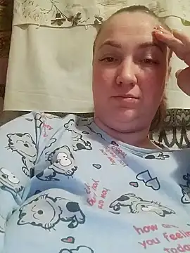 Kiss Eva online show from February 6, 2025, 8:34 pm