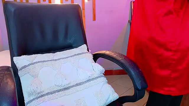 Angel saez online show from November 12, 2025, 10:48 am