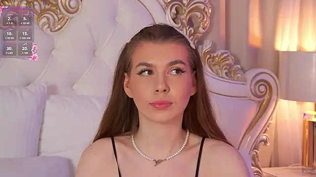 Snapshot of AshleyEvance chatting on October 28, 2025, 4:16 am AshleyEvance online show from October 28, 2025, 4:16 am