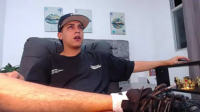 Snapshot of david_santos16 chatting on October 19, 2025, 1:39 am david santos16 online show from October 19, 2025, 1:39 am