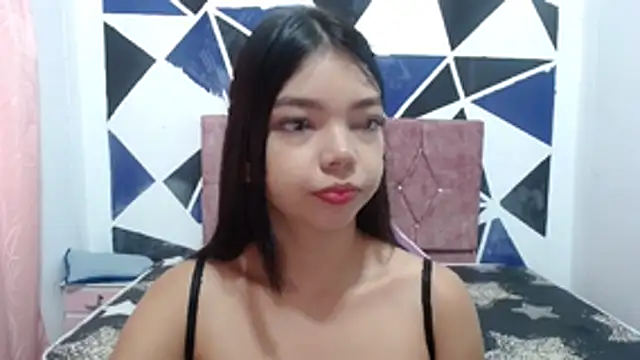 shy luna18 online show from November 30, 2025, 2:10 pm