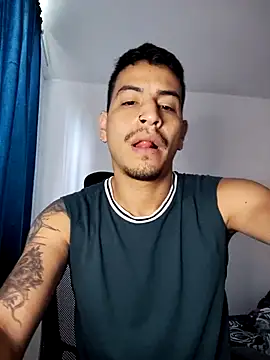 Juann-cock online show from November 26, 2025, 2:18 pm