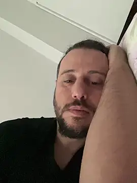 Snapshot of paleron34 chatting on February 15, 2026, 6:21 am paleron34 online show from February 15, 2026, 6:21 am