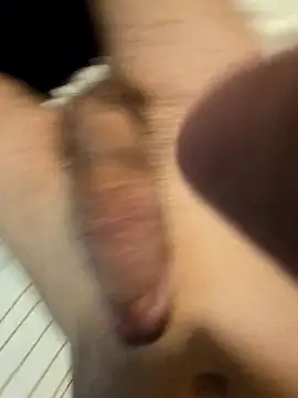 wrdew online show from April 10, 2026, 8:35 pm