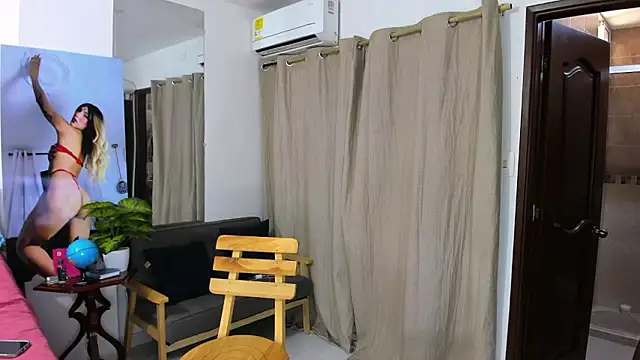 zou quira online show from February 3, 2026, 1:16 pm