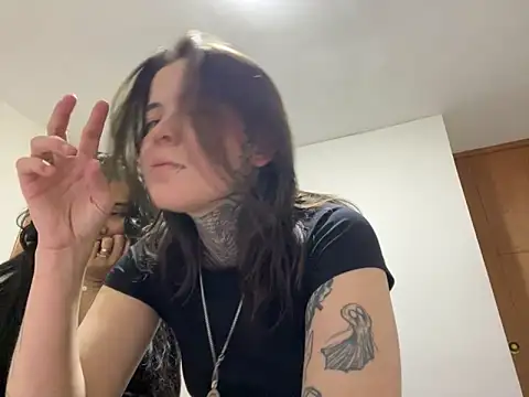 Kaliykatie online show from February 26, 2026, 4:33 am