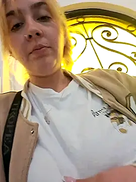 ayebran online show from September 20, 2025, 6:31 pm