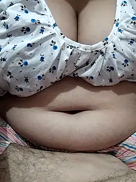 Snapshot of Miss_Sija chatting on October 29, 2025, 1:35 pm Miss Sija online show from October 29, 2025, 1:35 pm