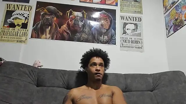  MACCARTHY TAYLOR online show from October 4, 2025, 1:25 am