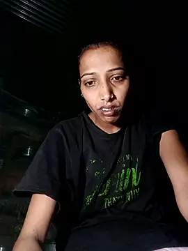 Snapshot of Pinki_thakur_1 chatting on April 28, 2026, 8:25 pm Pinki thakur 1 online show from April 28, 2026, 8:25 pm